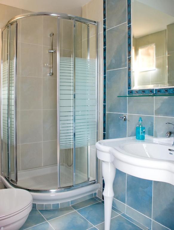 Hotel Chronis Paralía Dış mekan fotoğraf