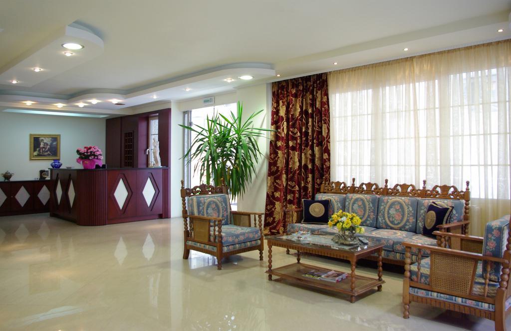 Hotel Chronis Paralía Dış mekan fotoğraf