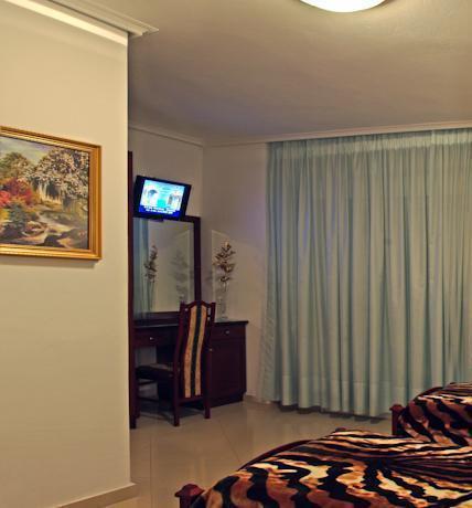 Hotel Chronis Paralía Dış mekan fotoğraf